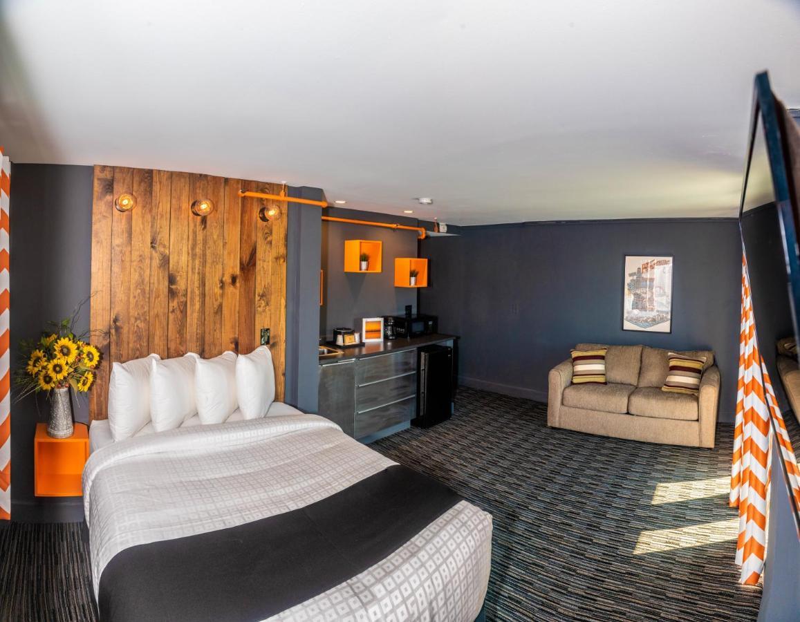 Uptown Hotel St Pete Сент-Питерсберг Экстерьер фото