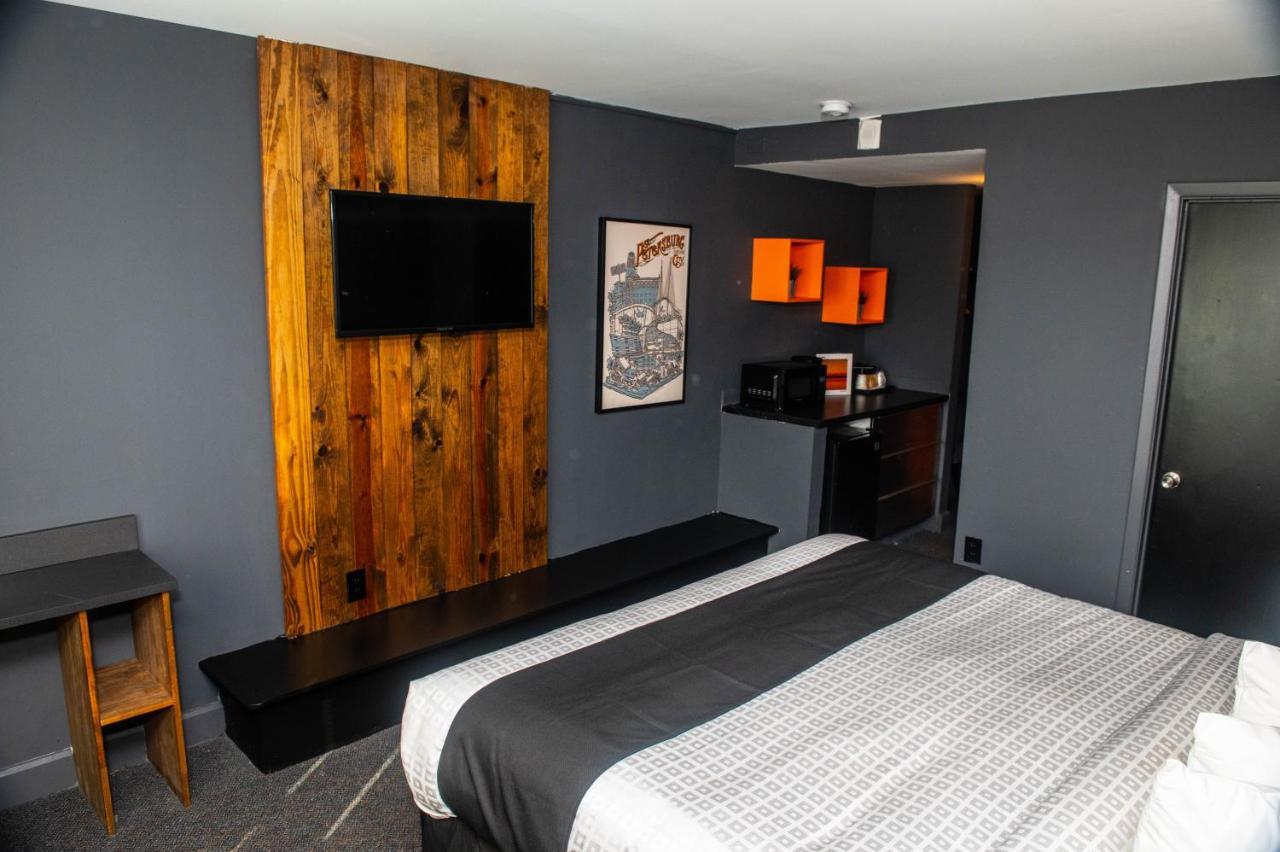 Uptown Hotel St Pete Сент-Питерсберг Экстерьер фото